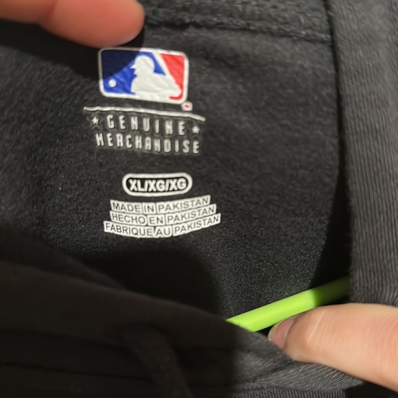 CUBS SWEATSHIRT 🐻 - Picture 3 of 4